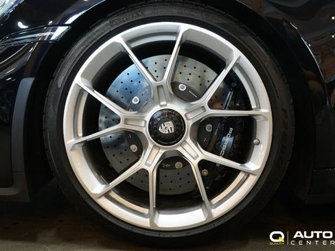 Used 2022 Porsche 911 GT3 RWD image 11