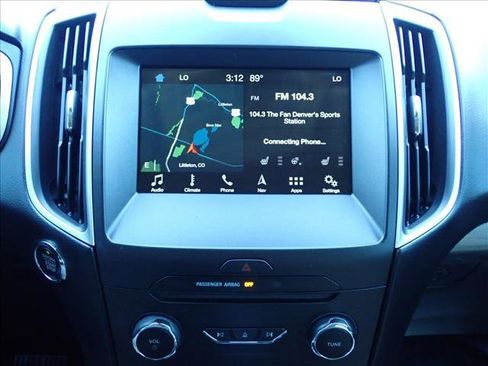 Used 2018 Ford Edge SEL w/ Equipment Group 201A AWD/4WD image 18