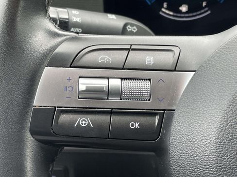 Used 2024 Hyundai Kona SEL FWD image 20