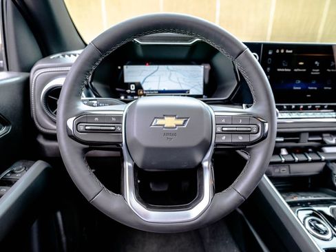 New 2026 Chevrolet Colorado LT w/ LT Convenience Package AWD/4WD image 14