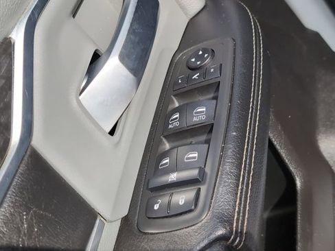 Used 2019 RAM 2500 Big Horn image 17