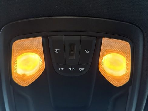 Used 2022 RAM 3500 Tradesman w/ Chrome Appearance Group image 29