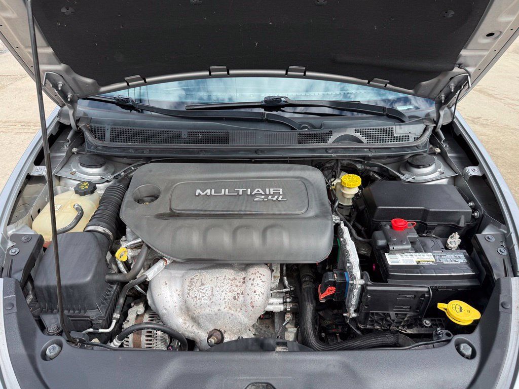 Used 2016 Dodge Dart SXT FWD image 13