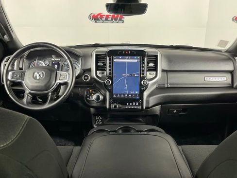 Used 2024 RAM 2500 Big Horn w/ Sport Appearance Package image 13