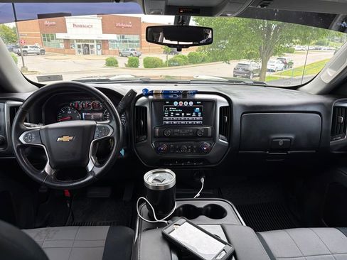 Used 2018 Chevrolet Silverado 1500 LT w/ All Star Edition AWD/4WD image 5