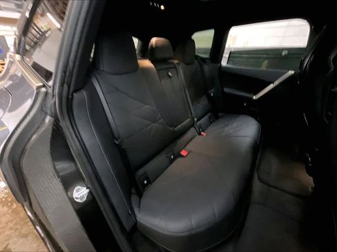 Used 2023 BMW iX xDrive50 image 29
