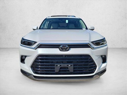 New 2026 Toyota Grand Highlander Limited image 2