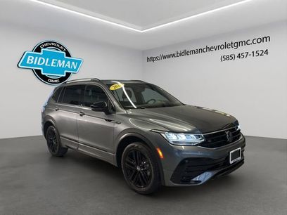 Used 2022 Volkswagen Tiguan SE R-Line
