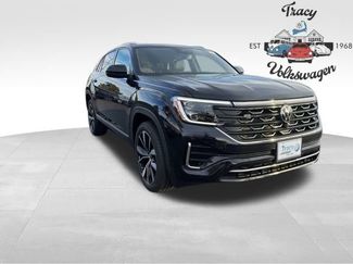 New 2026 Volkswagen Atlas Cross Sport SEL Premium R-Line video 1