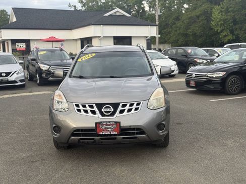 Used 2012 Nissan Rogue SV AWD/4WD image 3