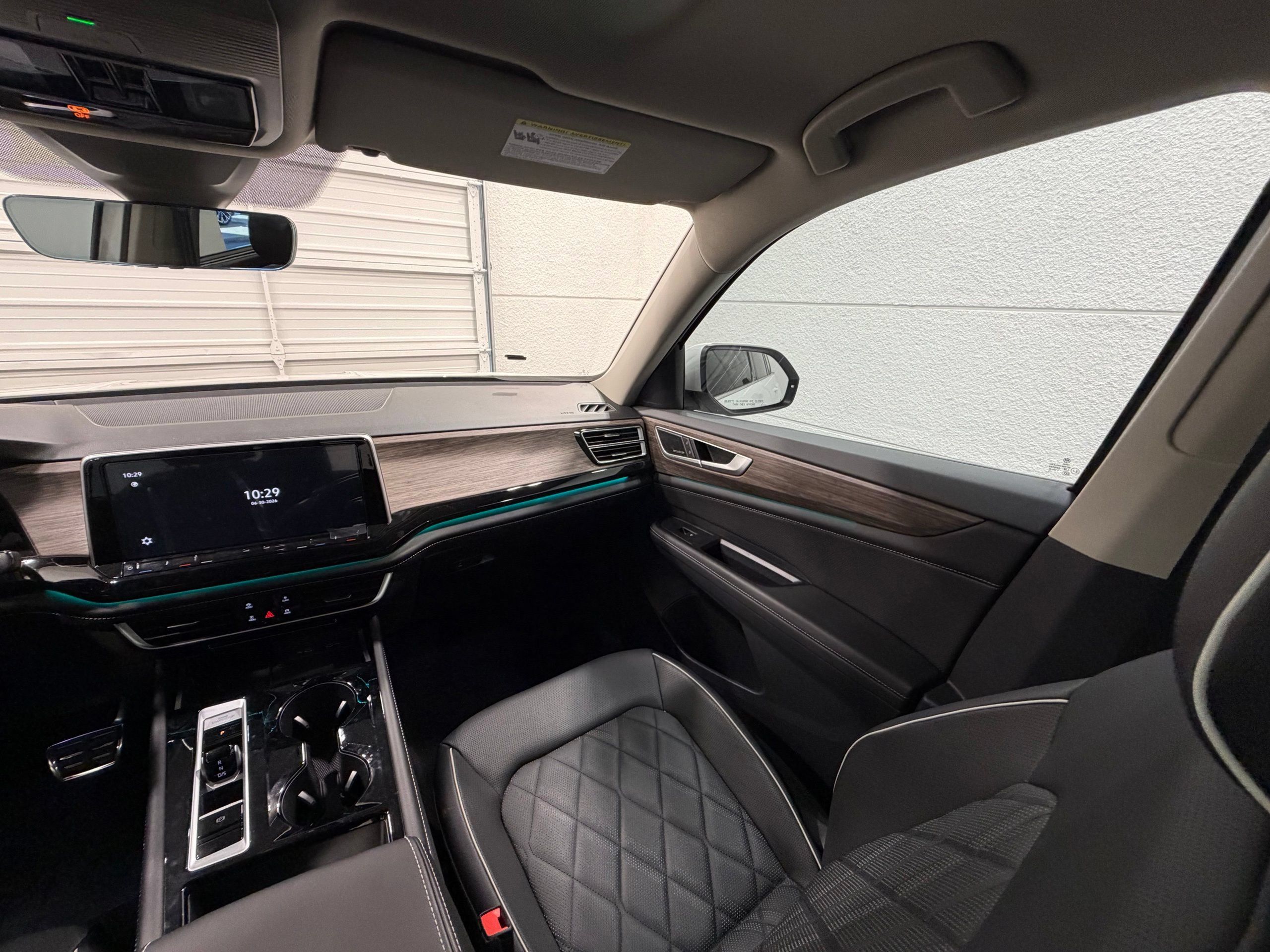 New 2025 Volkswagen Atlas SEL Premium R-Line AWD/4WD image 36