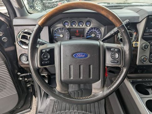 Used 2014 Ford F250 Platinum w/ FX4 Off-Road Package AWD/4WD image 31