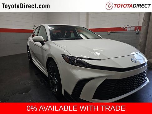 New 2026 Toyota Camry SE FWD image 1
