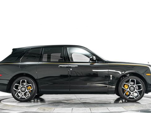 Used 2023 Rolls-Royce Cullinan Black Badge w/ Driver's Package AWD/4WD image 52