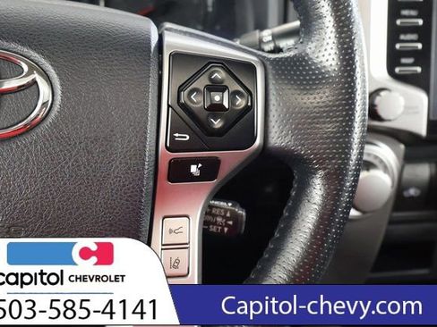 Used 2024 Toyota 4Runner SR5 Premium image 18