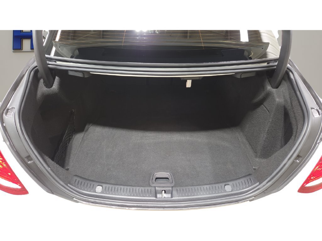 Used 2020 Mercedes-Benz E 350 4MATIC Sedan w/ Parking Assistance Package image 25