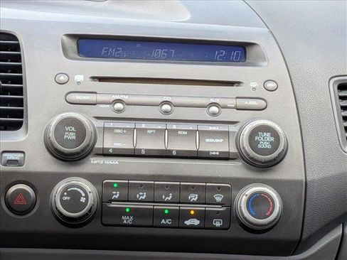 Used 2011 Honda Civic DX-VP image 13