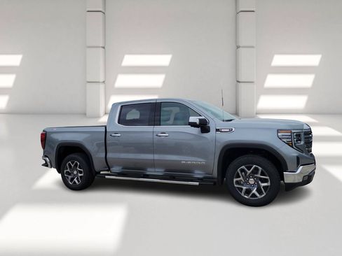 New 2026 GMC Sierra 1500 SLT AWD/4WD image 4