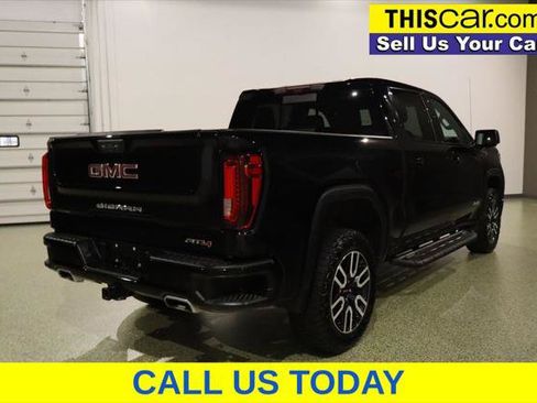 Used 2024 GMC Sierra 1500 AT4 w/ Technology Package AWD/4WD image 10