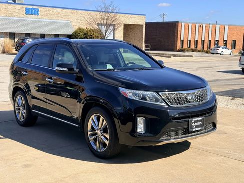 Used 2014 Kia Sorento SX w/ 3rd Row Package image 3