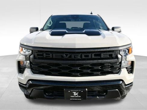 New 2026 Chevrolet Silverado 1500 Custom Trail Boss w/ Turbomax Blackout Package AWD/4WD image 9