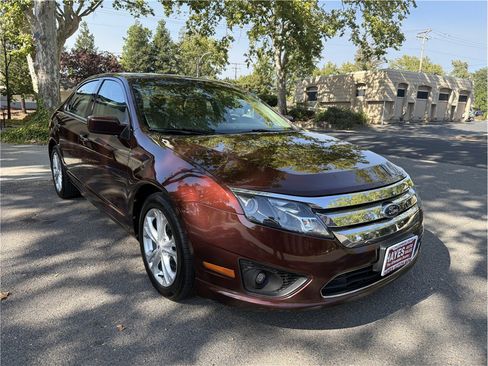 Used 2012 Ford Fusion SE FWD image 7