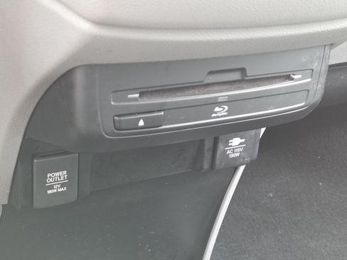 Used 2019 Honda Odyssey EX-L image 7