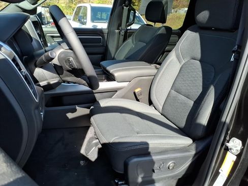 New 2026 RAM 1500 Big Horn AWD/4WD image 7
