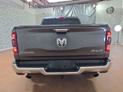 Used 2019 RAM 1500 Laramie AWD/4WD image 5