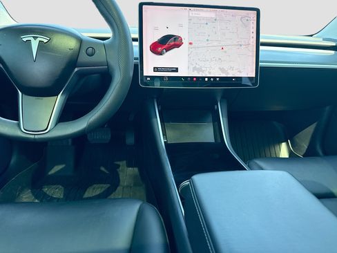 Used 2019 Tesla Model 3 Standard Range Plus RWD image 17