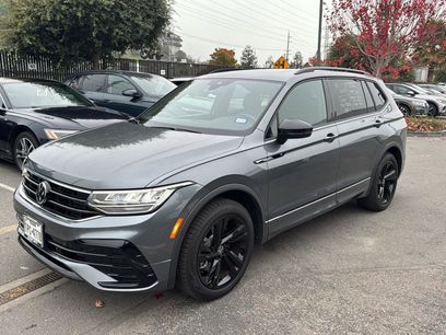 Used 2023 Volkswagen Tiguan SE R-Line