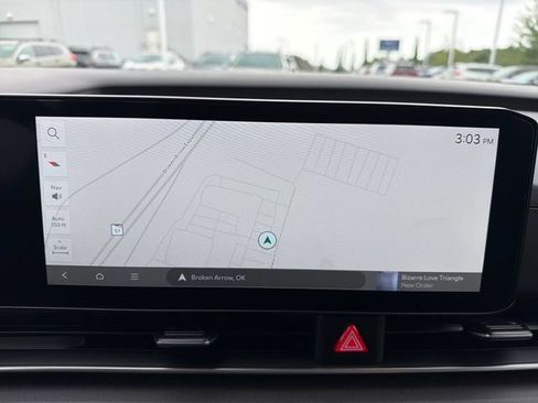 New 2026 Kia Carnival EX FWD image 12