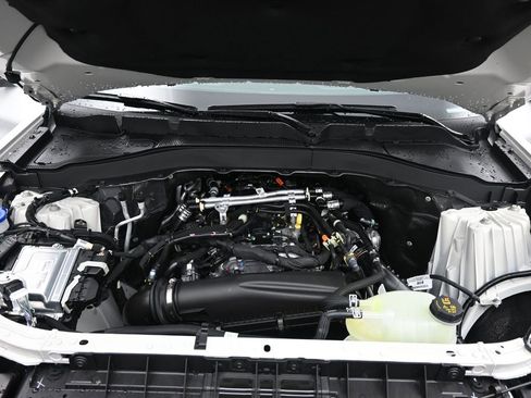 New 2026 Ford Explorer Active image 12