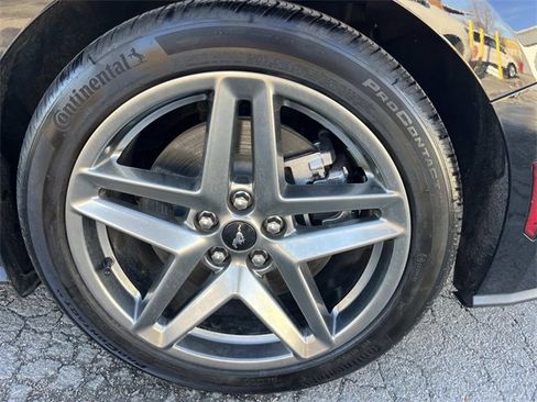 Used 2024 Ford Mustang GT Premium image 11