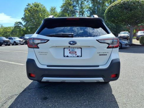 Certified 2023 Subaru Outback Touring AWD/4WD image 21