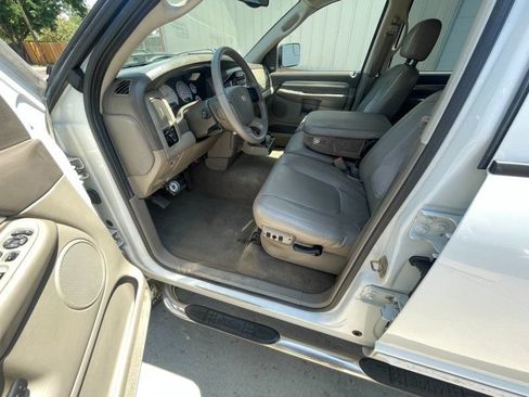 Used 2004 Dodge Ram 2500 Truck SLT w/ Sport Appearance Group AWD/4WD image 5