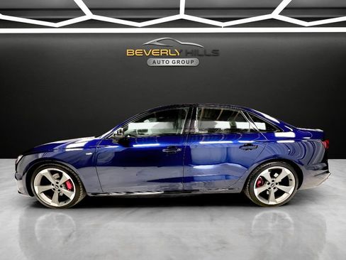 Used 2022 Audi A4 2.0T Premium Plus AWD/4WD image 3