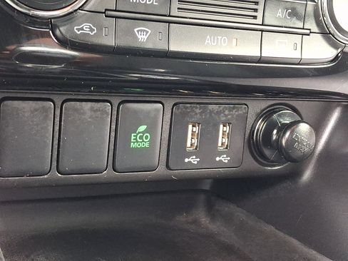 Used 2024 Mitsubishi Eclipse Cross Ralliart AWD/4WD image 24
