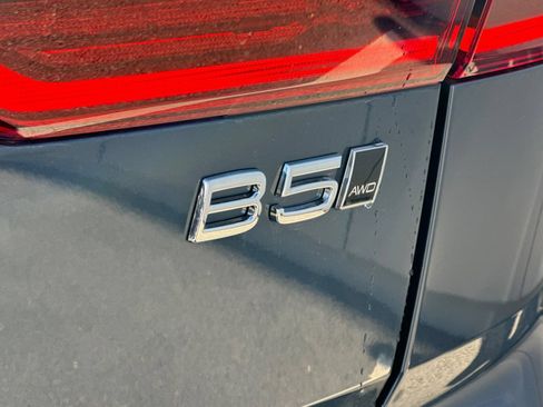 Certified 2026 Volvo XC60 B5 Plus w/ Protection Package Premier AWD/4WD image 33