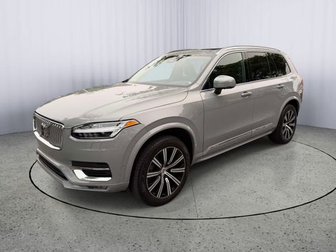 Used 2025 Volvo XC90 B6 Plus AWD/4WD image 7
