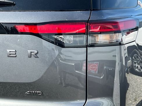 New 2026 Nissan Pathfinder SV image 17