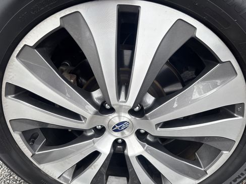 Used 2021 Subaru Ascent Premium w/ Sport Package image 8