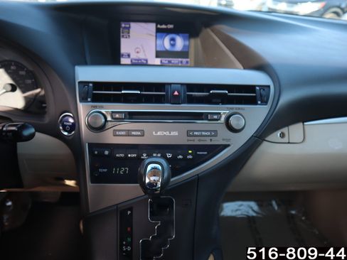 Used 2015 Lexus RX 450h AWD image 17