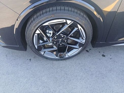 New 2026 Kia K4 GT-Line image 10