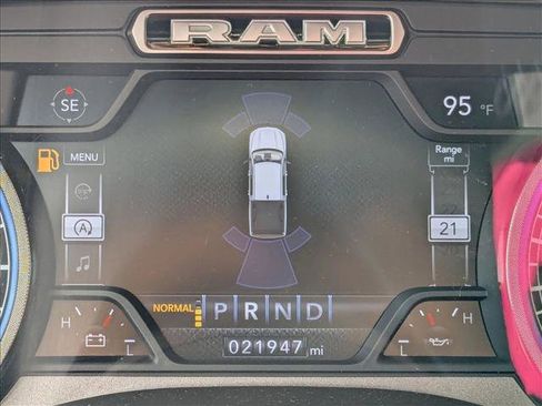 Used 2021 RAM 1500 Limited w/ Night Edition image 6