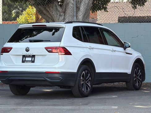 Used 2024 Volkswagen Tiguan S FWD image 9