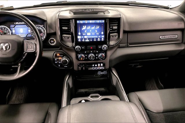 Used 2023 RAM 1500 Big Horn AWD/4WD image 7