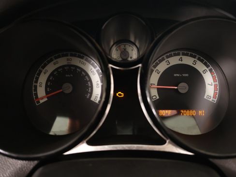 Used 2009 Saturn Sky Red Line RWD image 4