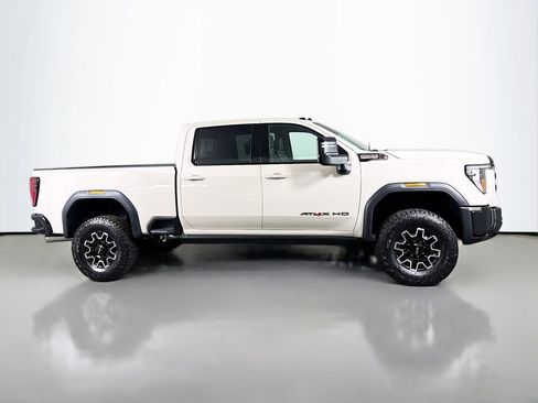 New 2026 GMC Sierra 2500 AT4X image 8