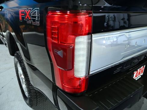 Used 2018 Ford F250 Platinum w/ Platinum Ultimate Package image 12